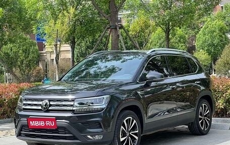 Volkswagen Tharu, 2023 год, 1 850 005 рублей, 1 фотография