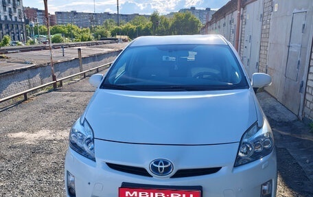 Toyota Prius, 2011 год, 880 000 рублей, 1 фотография