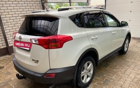 Toyota RAV4, 2012 год, 2 399 000 рублей, 2 фотография