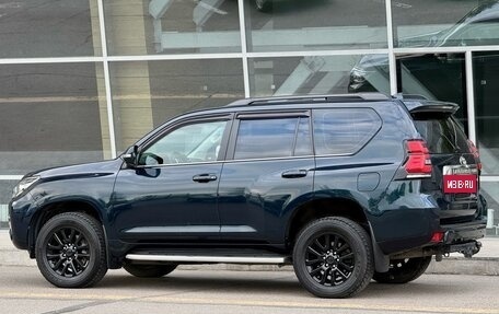 Toyota Land Cruiser Prado 150 рестайлинг 2, 2018 год, 5 900 000 рублей, 7 фотография