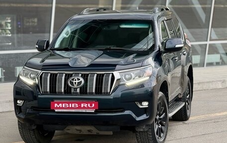 Toyota Land Cruiser Prado 150 рестайлинг 2, 2018 год, 5 900 000 рублей, 10 фотография