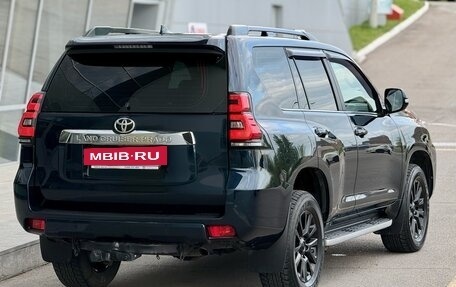 Toyota Land Cruiser Prado 150 рестайлинг 2, 2018 год, 5 900 000 рублей, 31 фотография