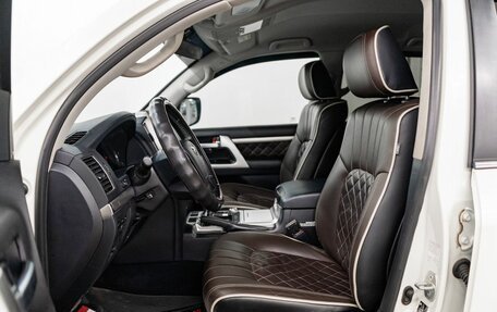 Toyota Land Cruiser 200, 2016 год, 6 360 000 рублей, 6 фотография