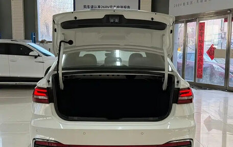 Volkswagen Lavida, 2023 год, 1 567 000 рублей, 7 фотография