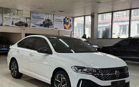 Volkswagen Lavida, 2023 год, 1 567 000 рублей, 2 фотография