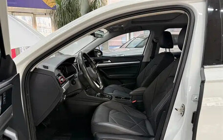 Volkswagen Lavida, 2023 год, 1 567 000 рублей, 14 фотография
