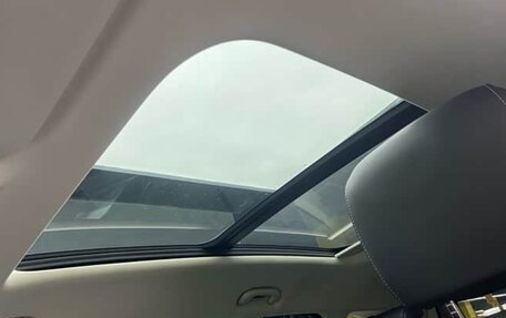Buick Envision, 2023 год, 3 500 000 рублей, 13 фотография