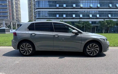 Volkswagen Golf VIII, 2021 год, 1 430 000 рублей, 5 фотография