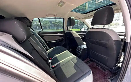Volkswagen Golf VIII, 2021 год, 1 430 000 рублей, 13 фотография