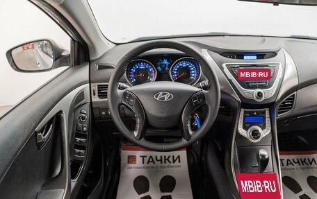 Hyundai Avante, 2011 год, 1 050 000 рублей, 10 фотография