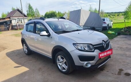 Renault Sandero II рестайлинг, 2016 год, 599 000 рублей, 3 фотография