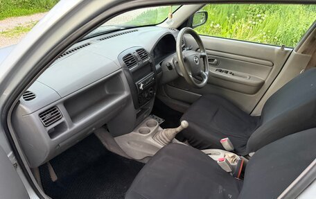 Mazda Demio III (DE), 2001 год, 175 000 рублей, 21 фотография