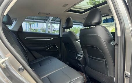 Geely Emgrand, 2023 год, 1 154 125 рублей, 14 фотография