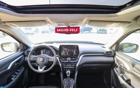 Suzuki Grand Vitara, 2026 год, 3 000 000 рублей, 14 фотография