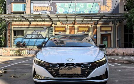 Hyundai Elantra, 2022 год, 1 253 000 рублей, 2 фотография