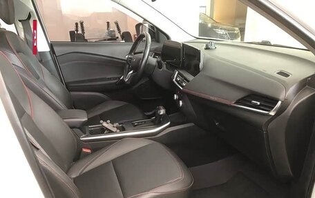 Chevrolet Tracker, 2023 год, 1 050 000 рублей, 8 фотография