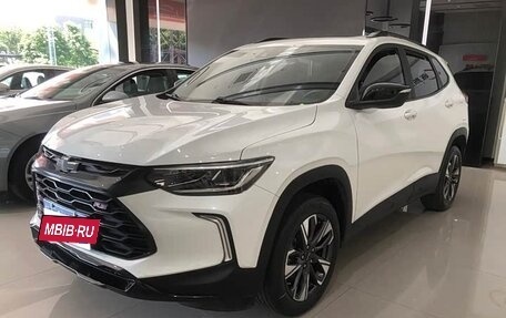 Chevrolet Tracker, 2023 год, 1 050 000 рублей, 3 фотография