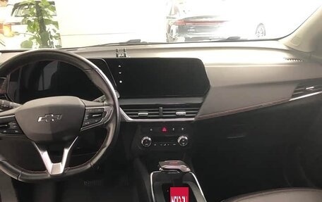 Chevrolet Tracker, 2023 год, 1 050 000 рублей, 7 фотография