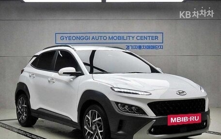 Hyundai Kona, 2023 год, 2 230 000 рублей, 3 фотография