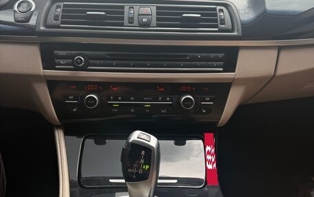 BMW 5 серия, 2015 год, 2 300 000 рублей, 18 фотография