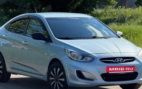 Hyundai Solaris II рестайлинг, 2011 год, 599 000 рублей, 5 фотография