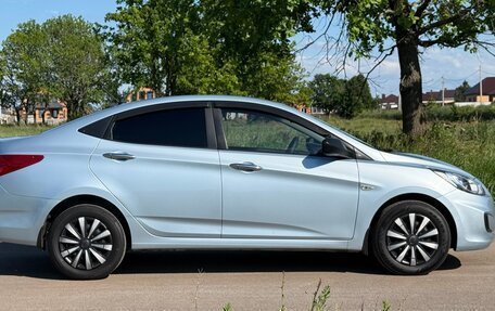 Hyundai Solaris II рестайлинг, 2011 год, 599 000 рублей, 22 фотография