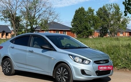 Hyundai Solaris II рестайлинг, 2011 год, 599 000 рублей, 21 фотография