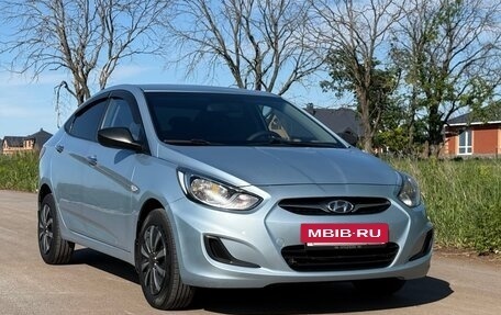 Hyundai Solaris II рестайлинг, 2011 год, 599 000 рублей, 19 фотография