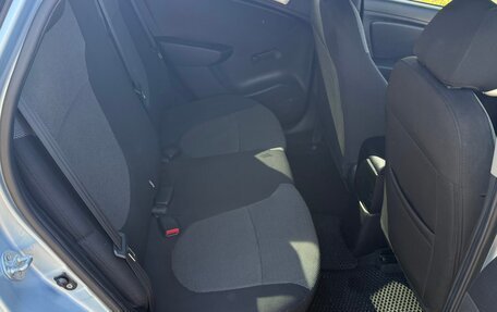 Hyundai Solaris II рестайлинг, 2011 год, 599 000 рублей, 36 фотография