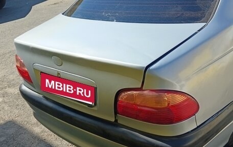 Toyota Avensis III рестайлинг, 2001 год, 165 000 рублей, 4 фотография