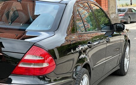 Mercedes-Benz E-Класс, 2003 год, 1 200 000 рублей, 4 фотография