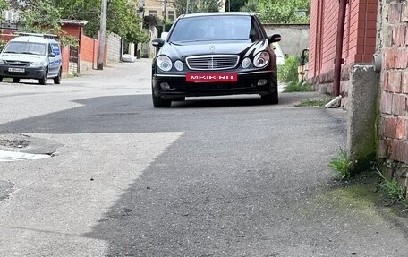 Mercedes-Benz E-Класс, 2003 год, 1 200 000 рублей, 3 фотография