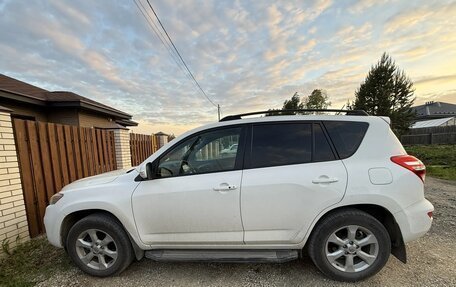 Toyota RAV4, 2011 год, 1 400 000 рублей, 4 фотография
