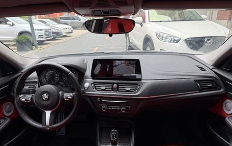 BMW 1 серия, 2022 год, 1 440 000 рублей, 10 фотография
