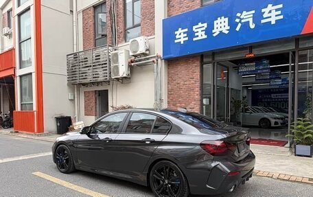 BMW 1 серия, 2022 год, 1 440 000 рублей, 5 фотография