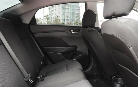 Hyundai Solaris II рестайлинг, 2019 год, 1 400 000 рублей, 8 фотография