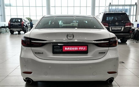 Mazda 6, 2020 год, 2 850 000 рублей, 10 фотография