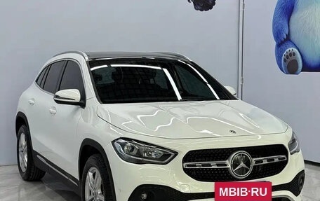 Mercedes-Benz GLA, 2022 год, 2 402 000 рублей, 2 фотография