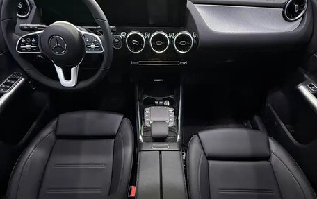 Mercedes-Benz GLA, 2022 год, 2 402 000 рублей, 9 фотография