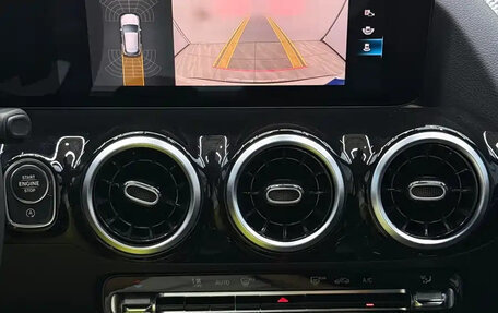 Mercedes-Benz GLA, 2022 год, 2 402 000 рублей, 11 фотография