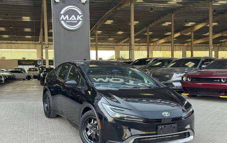 Toyota Prius IV XW50, 2025 год, 3 900 000 рублей, 3 фотография