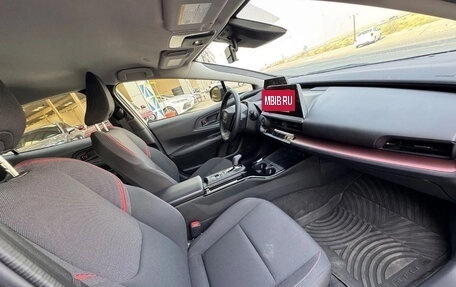 Toyota Prius IV XW50, 2025 год, 3 900 000 рублей, 16 фотография