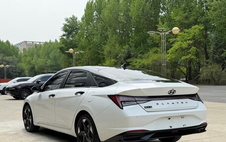 Hyundai Elantra, 2022 год, 1 280 000 рублей, 6 фотография