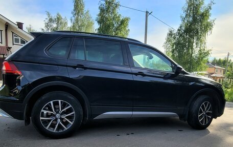Volkswagen Tiguan II, 2019 год, 2 560 000 рублей, 9 фотография