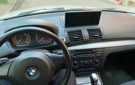 BMW 1 серия, 2010 год, 815 000 рублей, 5 фотография