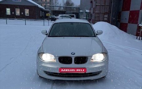 BMW 1 серия, 2010 год, 815 000 рублей, 3 фотография