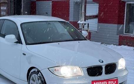 BMW 1 серия, 2010 год, 815 000 рублей, 4 фотография