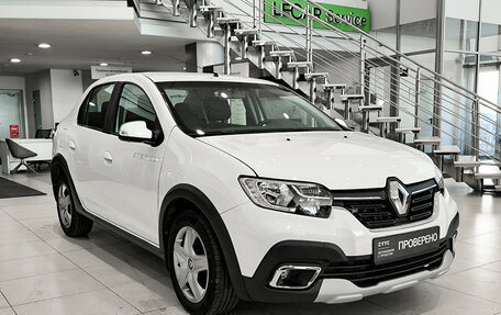 Renault Logan II, 2019 год, 995 000 рублей, 3 фотография