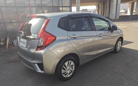 Honda Fit III, 2016 год, 850 000 рублей, 2 фотография