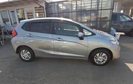 Honda Fit III, 2016 год, 850 000 рублей, 27 фотография